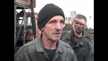 а механики бухали там, наверное, и вдруг такие: "Это чё, мля там происходит?"