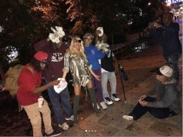 Что было после этого фото история умалчивает...