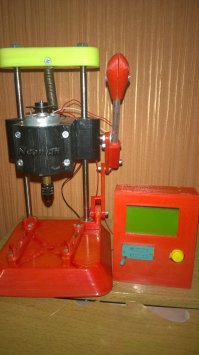 А я всё печатаю на собранном 3D принтере:)