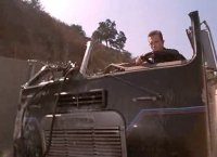 "Водитель грузовика Freightliner, житель Краснодарского края..."
Да знаю я его! Каждый год из будущего прилетает.