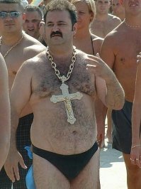 Румынских цыган наши братки так и необогнали............