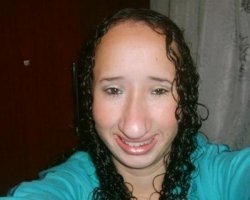 Я сначала подбородок за НОС принял!