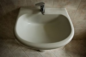 Неудобные повседневные предметы Катерины Кампрани