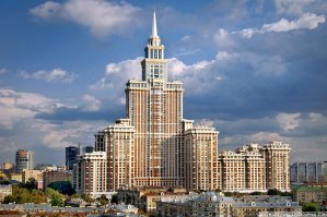 Триумф-палас - вот реальный гадюшник