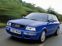 Тоже симпатичный универсал Audi RS 2 Avant
