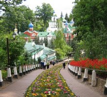 Поезжайте туда 27-29 августа. Увидите вот примерно такое.