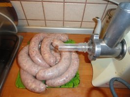 вы прям как афтар - лишь бы бабло выбросить!
пластиковая бутылка плюс одноразовый шприц и немного очумелых ручек...