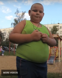 Угадайте кто живет с бабушкой