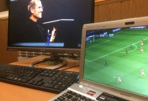 "Тот случай, когда ты болельщик ЦСКА и фанат гаджетов Apple"

Что-то не видно аймаков и макбуков на столе!