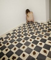 Когда Бог устал, он создал  дизайнера и сказал: "развлекайся!"