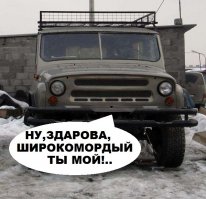 Классический Austin Mini с нестандартным расширенным кузовом