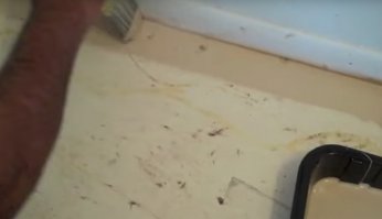 фигассе у неё рука волосатая