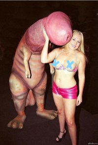 Порождение урагана: на техасском пляже нашли загадочного монстра