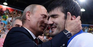 Вовины любимчика...Творят,что хотят,зверьё жуткое...