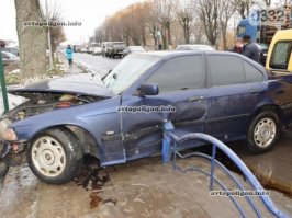 Авария дня. Летун на BMW врезался в дерево