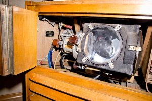 Проекционный телевизор "Москва". Московский телевизионный завод. 1957 год