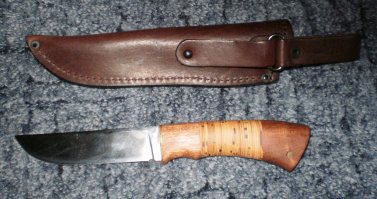 Володя, проконсультируй пожалуйста! Подарили нож, сказали что из Осетии привезен. Хотелось-бы знать о нем поподробней!