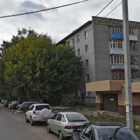 А вот улица Центральная (Вахитовский район), два фото разных сторон улицы(пятиэтажка-дом, в котором я живу))):