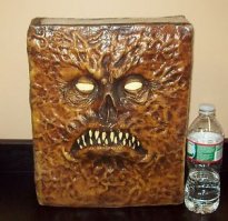 На 25 лет надо книгу заклинаний!!!
К примеру такую (некрономикон)