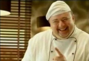 Строитель из Китая выжил после того, как упал на 2-метровую арматуру