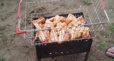 если бы еще и корзину перевернул, то вобще красота...