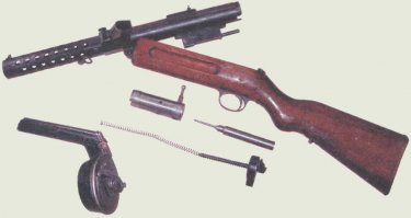 Пистолеты пулеметы детище первой мировой, до этого делались пистолеты автоматические с магазинами от 10 до 50 патронов) чего только латиноамериканская версия маузера стоила с магазином на 50 патронов. А так...МП-18