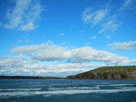 Сурово у нас... ждем лед в конце октября и на рыбалку...