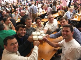 Нет, вот такое, например:
Наши коллеги по работе из Сербии приехали, на фото все, кто без нац. баварских костюмов:
Или ниже уже мы - местные аборигены.