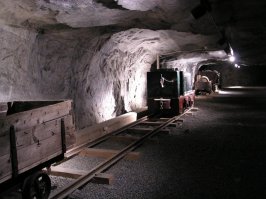 В Норвегии сделали музей из шахты.