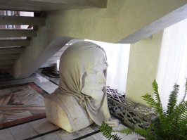 Ленин жил, Ленин жив, Ленин будет жить!!!