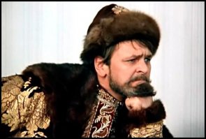 Как человек совершенно случайно спас одинокого белого кота