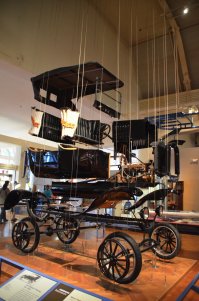 Жестянка Лиззи в музее Г.Форда.
Всё гениально просто.