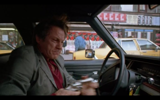 Гавно этот ваш Плохой лейтенант. Вот настоящий засранец)) я угарал когда он радио застрелил )))) На последней фотке как раз этот момент))