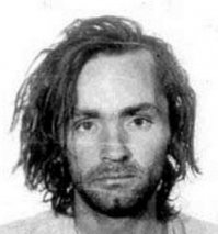 Маньяк и вице-президент, однако впечатление, что вице-президентов тут нет, просто семейка маньяков в нескольких поколениях.