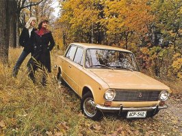 25 лучших фото девушек с «Жигулями»