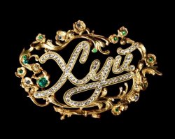 А как же драгоценности? )