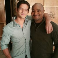 Сет Гиллиам - загадочный доктор в ветеринарной клинике в сериале "Волчонок"