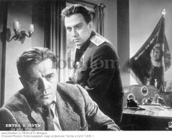 Я любитель советского ретро-кино. Вот это недавно посмотрел и фильм и роль Ульянова понравились.