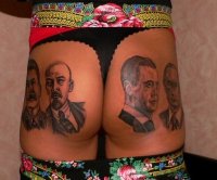 Культ личности - его портреты  от поклонников