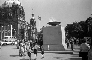 1936. Олимпии скии  огонь в Берлине