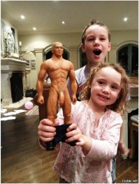 Детские игрушки, которые могут сломать психику даже взрослым