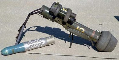 Не бывает непробиваемых машин... просто патрончик нужен посерьезнее... 
В любом случае удорожание патрона в 100 раз меньше удорожания брони...