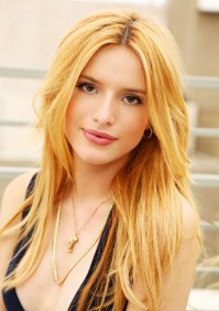 Белла Торн 19 лет