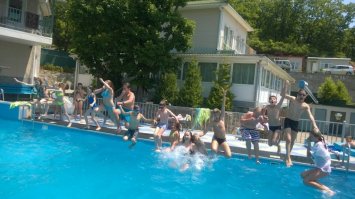 Современные детские лагеря.