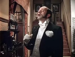А почему только "Чародеи"? А дворецкий из "Здравствуйте, я ваша тётя"? Как он пил коньяк!