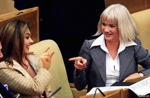 Ждун, "потому что у меня лапки" и другие самые популярные мемы 2017 года