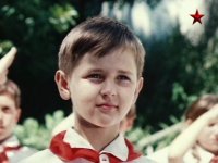 Фильм "Судьба барабанщика". Если отбросить идеологию - очень достойный фильм для воспитания подрастающего поколения: