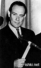 Рамон Меркадер (он же Рамон Иванович Лопес) со своим