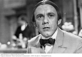Хороший актер был , не только в комедиях снимался - фото из "Преступления и наказания"