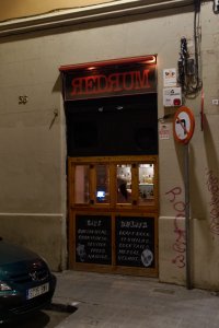 не отель, но отсылка к нему и Кингу